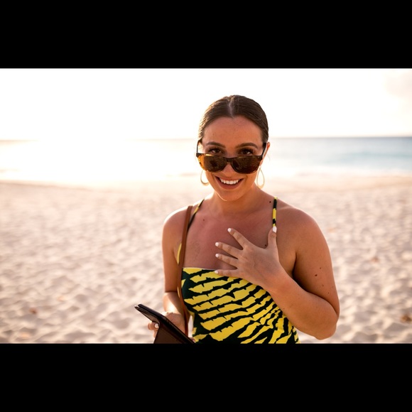 Hello! - Picture 1 of 3